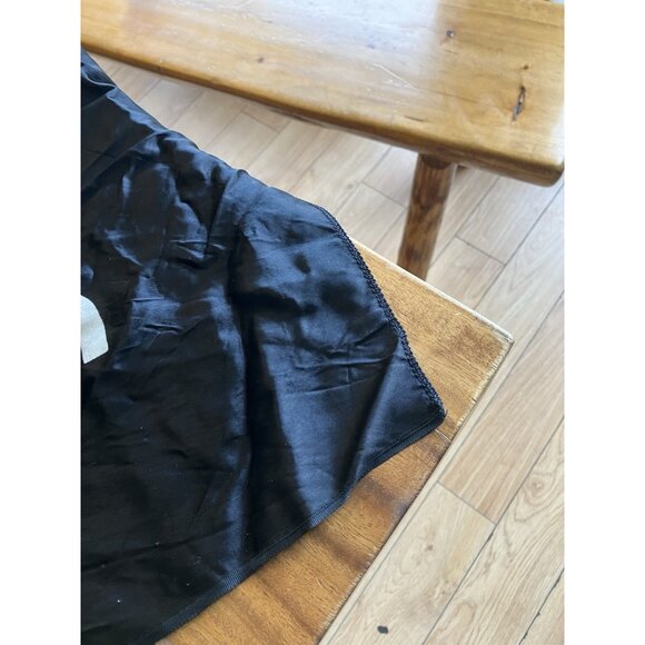 Vintage Black Flag/Banner Silk Wall Tapestry - Eddie Van Halen - Picture 7 of 14